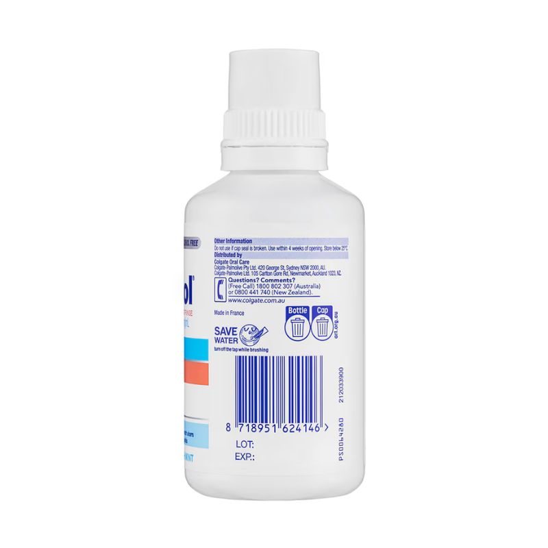 Colgate Savacol Antiseptic Mouth & Throat Rinse Fresh Mint 300ml